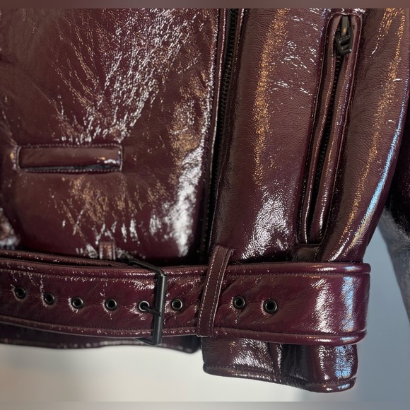 BlankNYC Shiny Crinkle Faux Leather Moto Jacket – Cherry Picked Size Medium - Picture 6 of 10